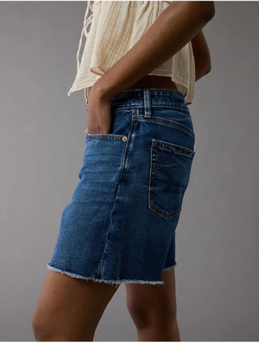 AE Low-Rise Dreamy Drape Baggy Jort